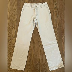 Vineyard Vines Breaker Pant. 28x32 Men’s Slim Fit. Color-Khaki